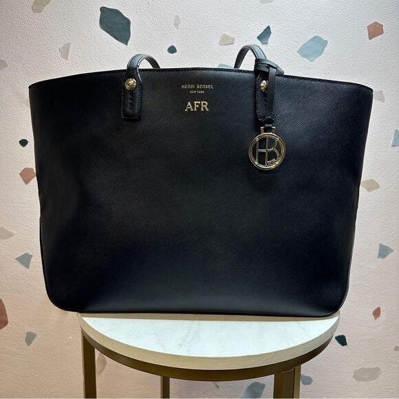 henri bendel Handbags - HENRI BENDEL Safianno Leather Extra Large Tote